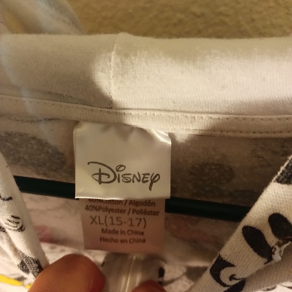 Mickey - Picture 2 of 2